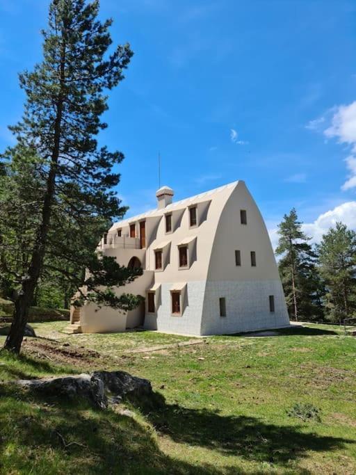 Precioso Apartamento En El Pirineo Catalan La Pobla de Lillet Exterior photo